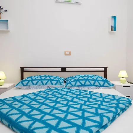 Bezaubernde Mit Beheizten Privatpool, Bbq, Spielplatz, Waschmaschine Tatil Evi *